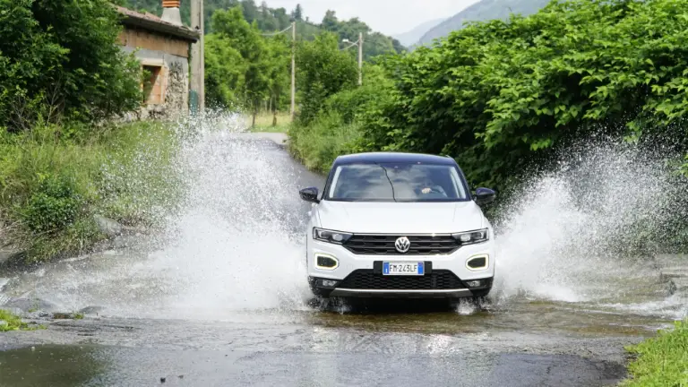 Volkswagen T-Roc Prova su strada 2018 - 66