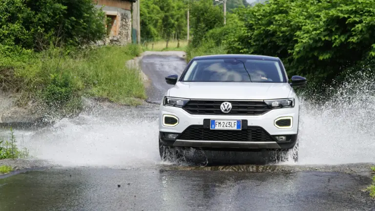 Volkswagen T-Roc Prova su strada 2018 - 70