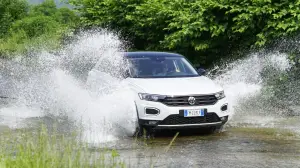 Volkswagen T-Roc Prova su strada 2018 - 84