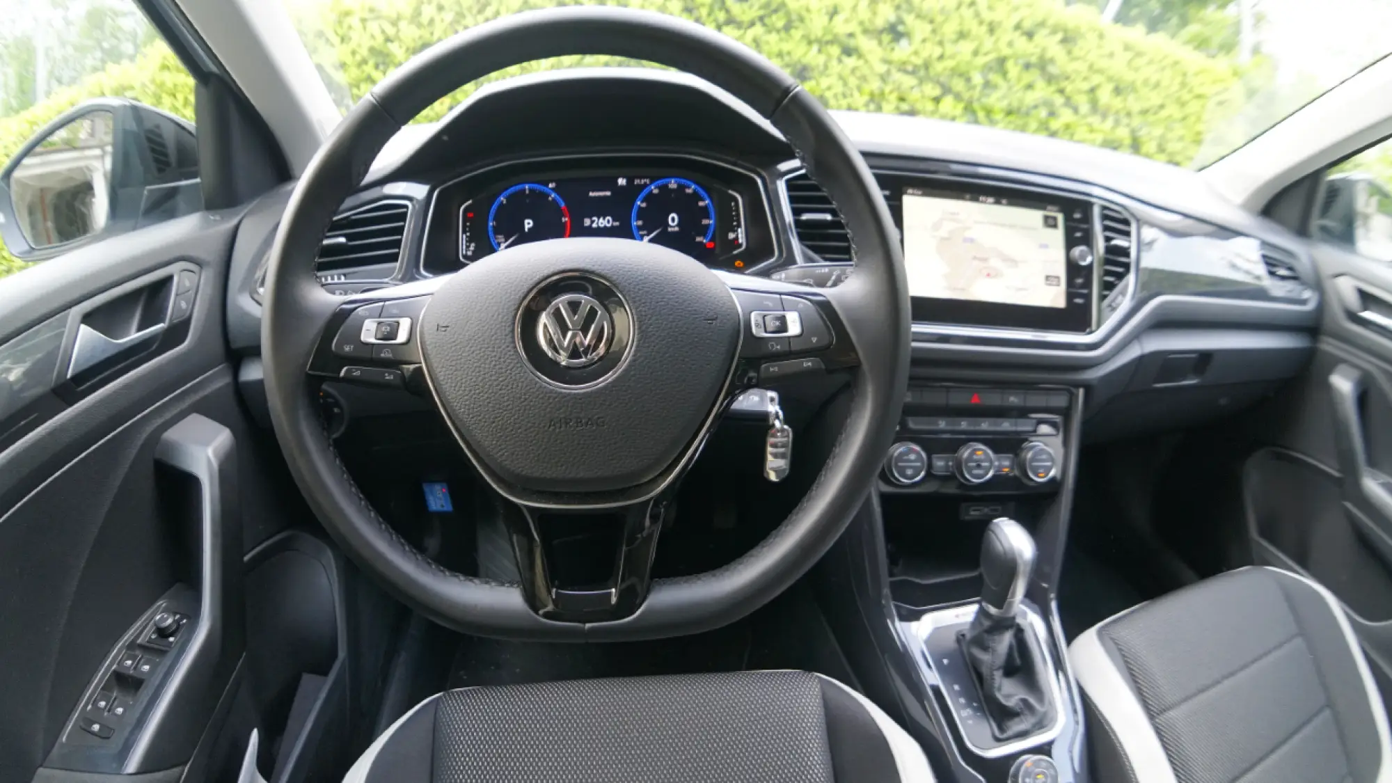 Volkswagen T-Roc Prova su strada 2018 - 96