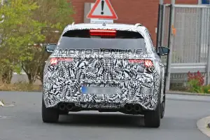 Volkswagen T-Roc R foto spia 6 settembre 2018
