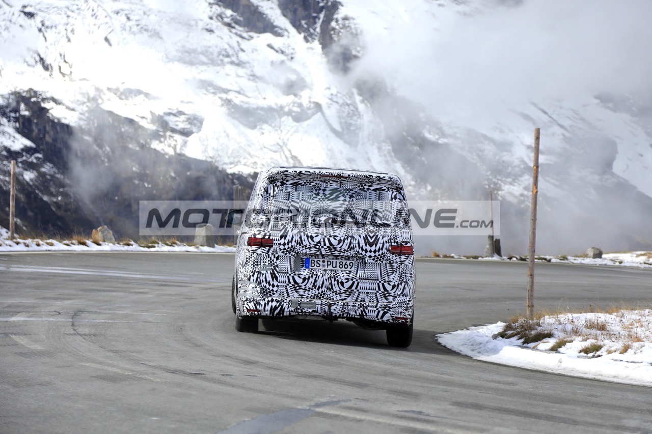 Volkswagen T7 - Foto spia 10-10-2019