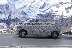 Volkswagen T7 - Foto spia 10-10-2019