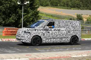 Volkswagen T7 - Foto spia 25-6-2020