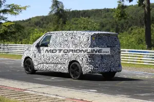 Volkswagen T7 - Foto spia 25-6-2020
