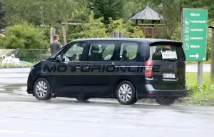 Volkswagen T7 - Foto spia 31-07-2020