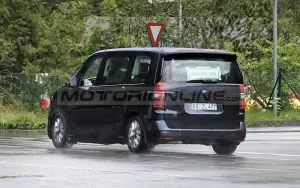 Volkswagen T7 - Foto spia 31-07-2020