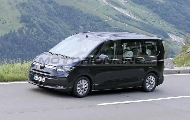 Volkswagen T7 - Foto spia 31-07-2020 - 2