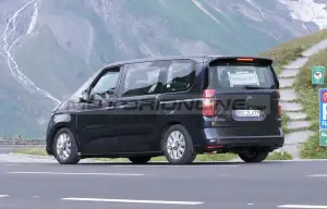 Volkswagen T7 - Foto spia 31-07-2020