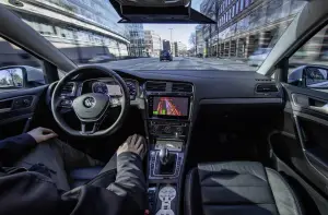 Volkswagen - Test guida autonoma