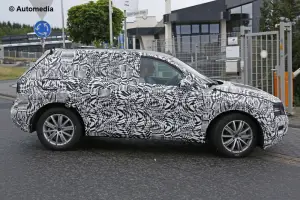 Volkswagen Tiguan 2016 - Foto spia 09-07-2015 - 4