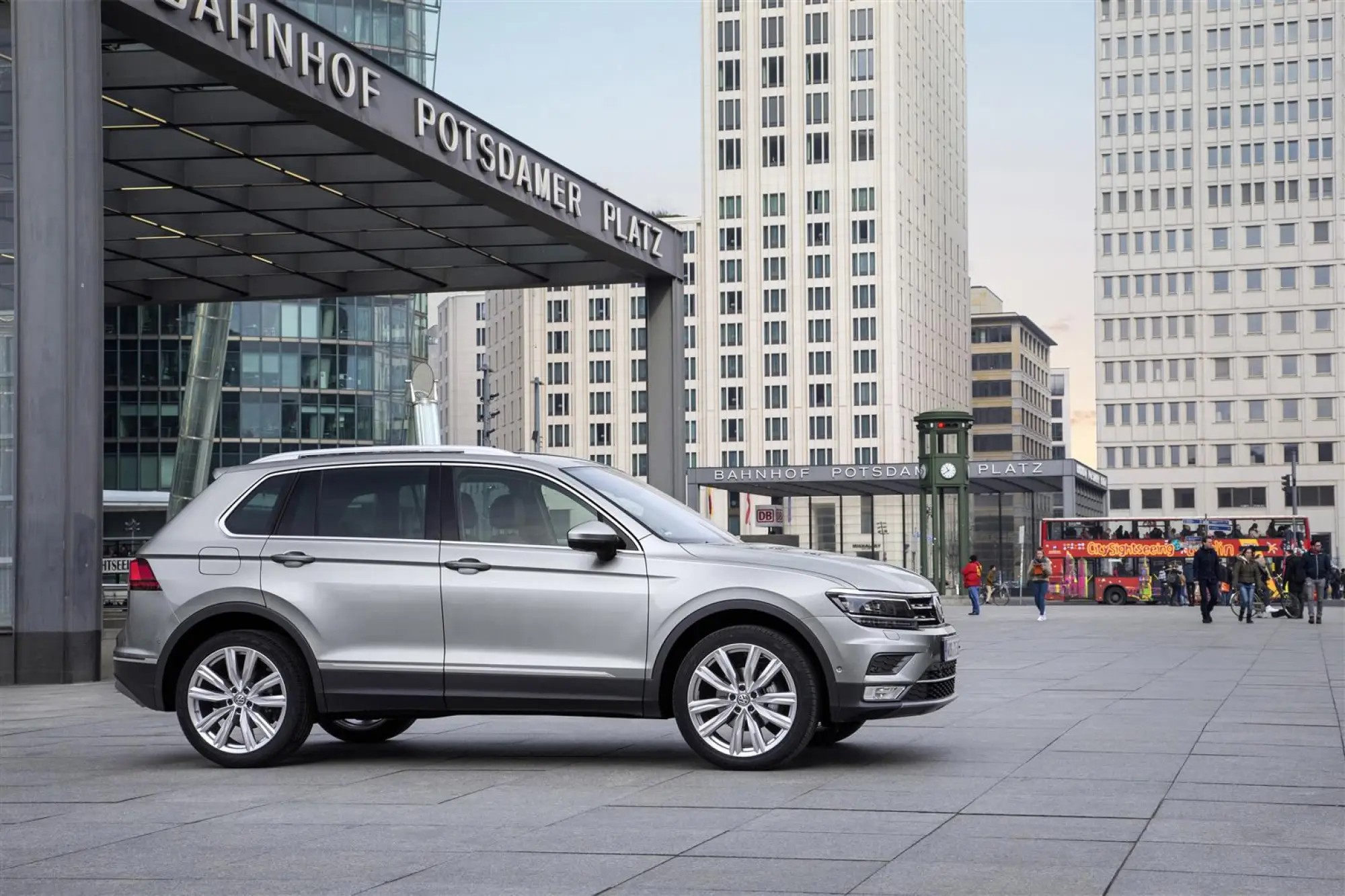 Volkswagen Tiguan 2016 - 1