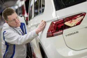 Volkswagen Tiguan 2016 - 19