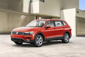 Volkswagen Tiguan 2018: la versione a passo lungo per il mercato USA