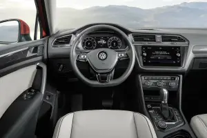 Volkswagen Tiguan 2018: la versione a passo lungo per il mercato USA