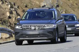 Volkswagen Tiguan 2021 - Foto spia 7-4-2020