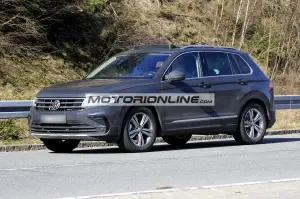 Volkswagen Tiguan 2021 - Foto spia 7-4-2020