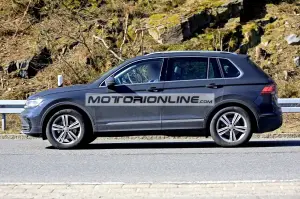 Volkswagen Tiguan 2021 - Foto spia 7-4-2020 - 8