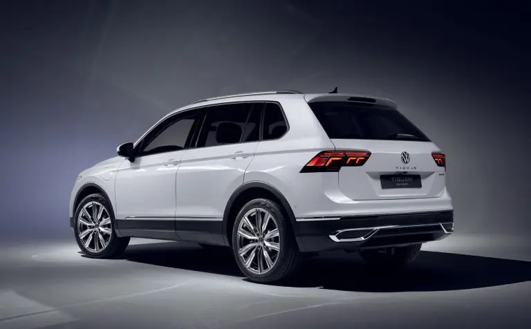 Volkswagen Tiguan 2021 - 3