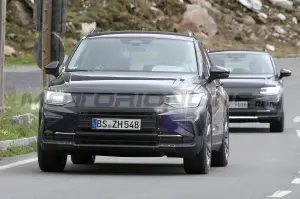 Volkswagen Tiguan 2025 - Foto Spia 14-06-2022 - 4