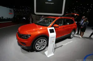 Volkswagen Tiguan Allspace Foto Live - Salone di Ginevra 2017 - 1