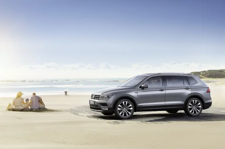 Volkswagen Tiguan Allspace - 15