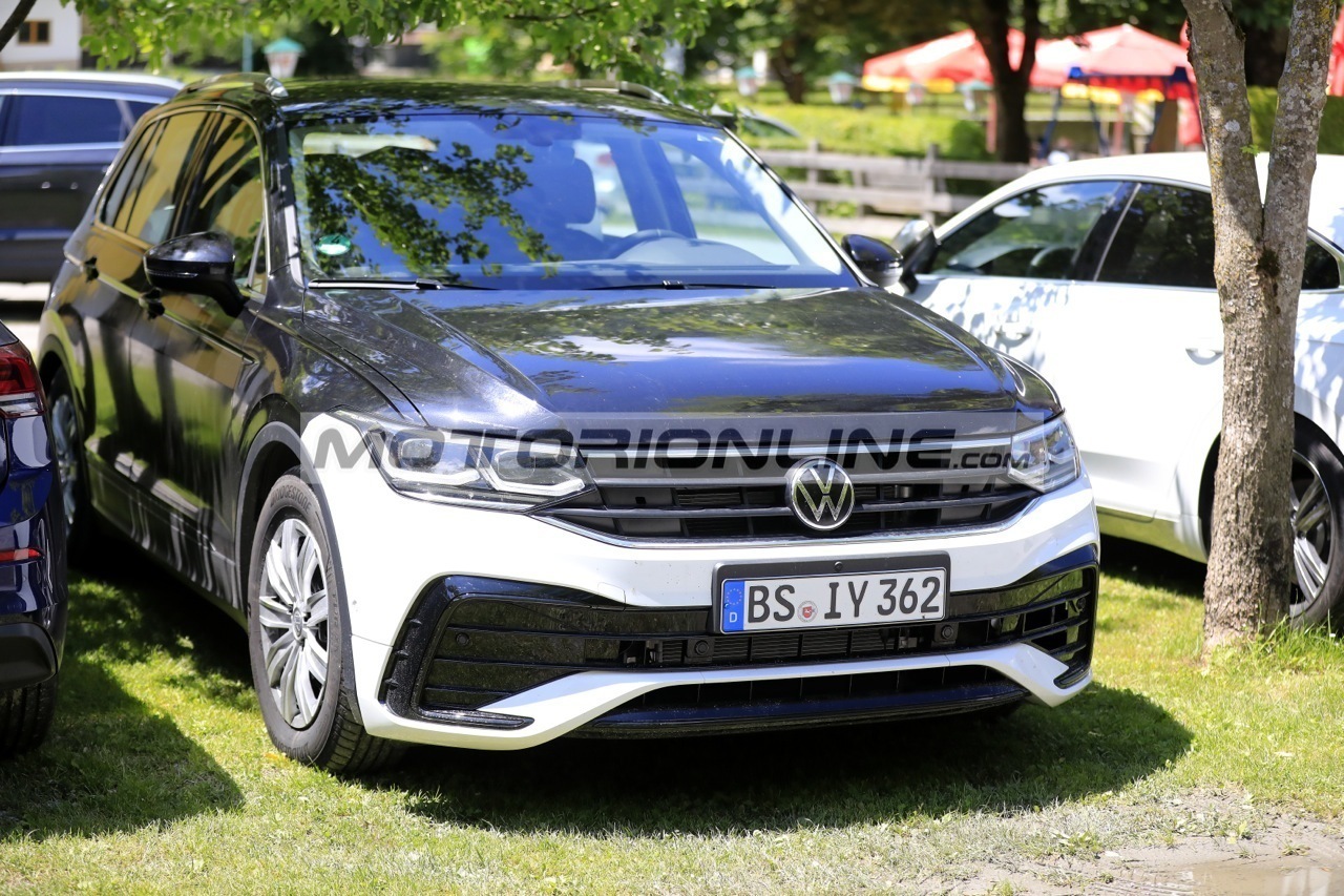Volkswagen Tiguan - Foto spia 30-6-2020