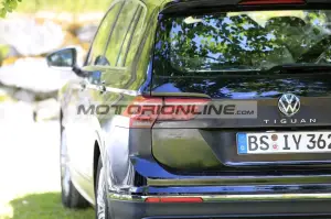 Volkswagen Tiguan - Foto spia 30-6-2020