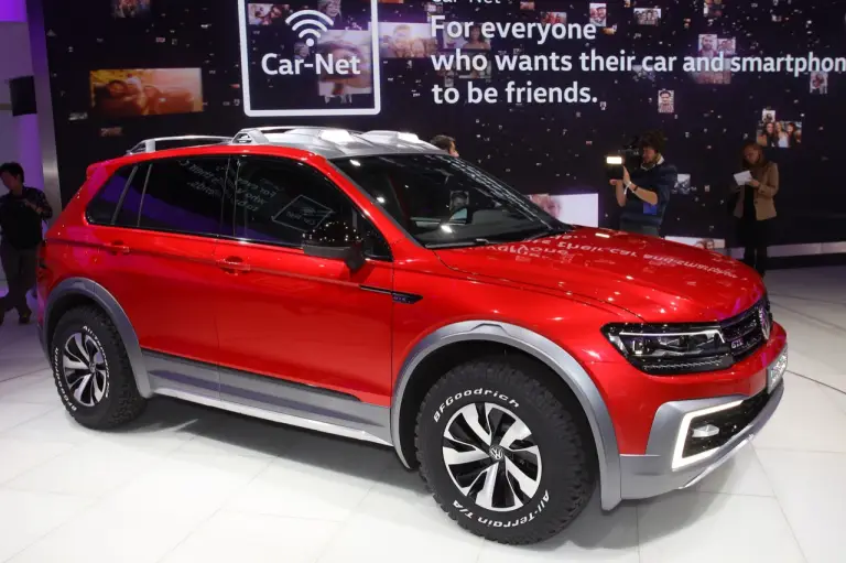 Volkswagen Tiguan GTE Active Concept - Salone di Detroit 2016 - 4