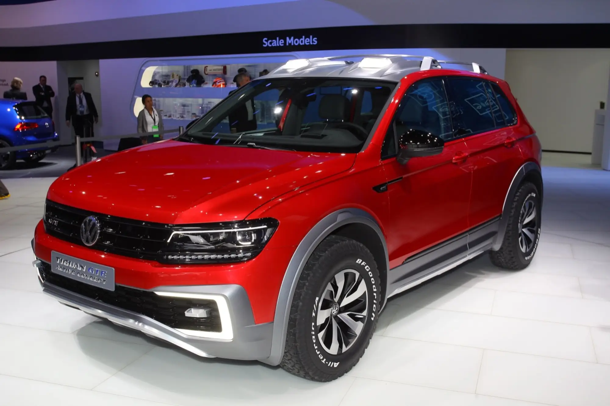 Volkswagen Tiguan GTE Active Concept - Salone di Detroit 2016 - 6