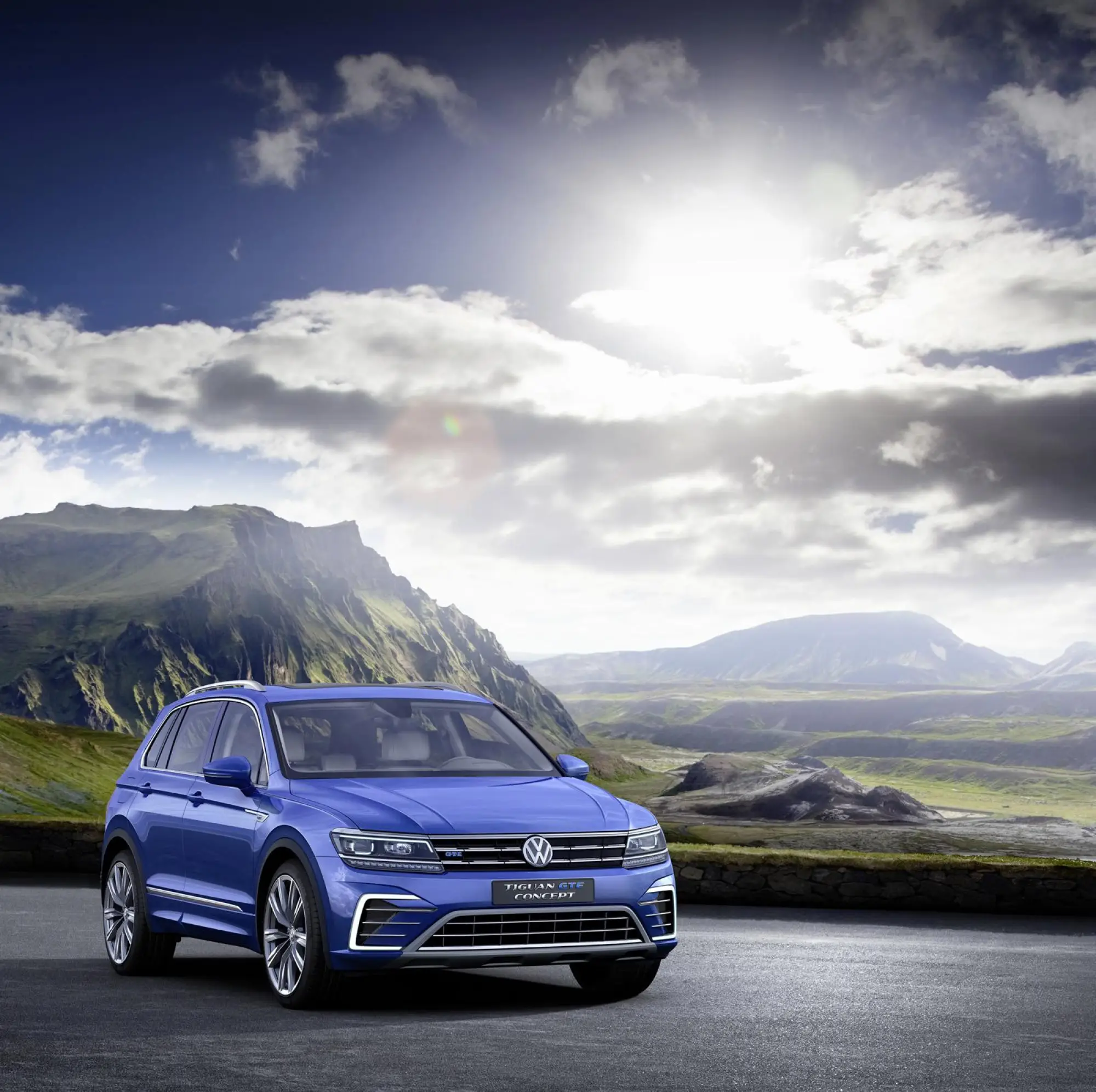 Volkswagen Tiguan GTE Concept - 24