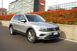 Volkswagen Tiguan - Prova su strada 2017