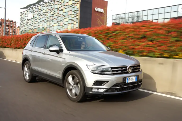 Volkswagen Tiguan - Prova su strada 2017 - 5