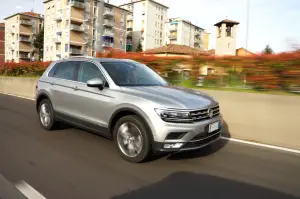 Volkswagen Tiguan - Prova su strada 2017