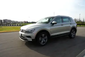 Volkswagen Tiguan - Prova su strada 2017