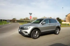 Volkswagen Tiguan - Prova su strada 2017