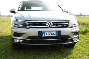 Volkswagen Tiguan - Prova su strada 2017