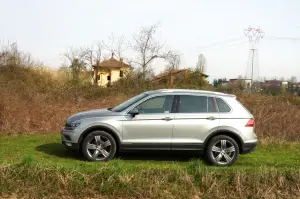 Volkswagen Tiguan - Prova su strada 2017