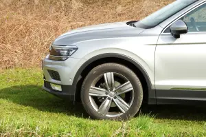 Volkswagen Tiguan - Prova su strada 2017