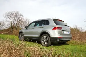 Volkswagen Tiguan - Prova su strada 2017