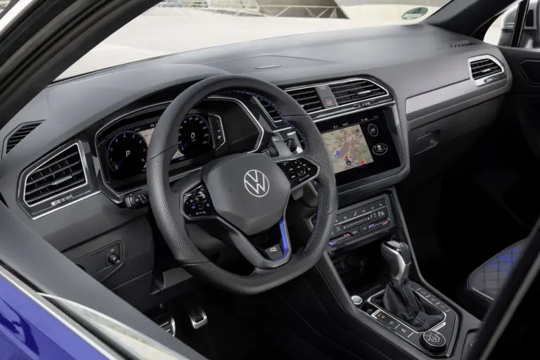 Volkswagen Tiguan R 2021  - 15