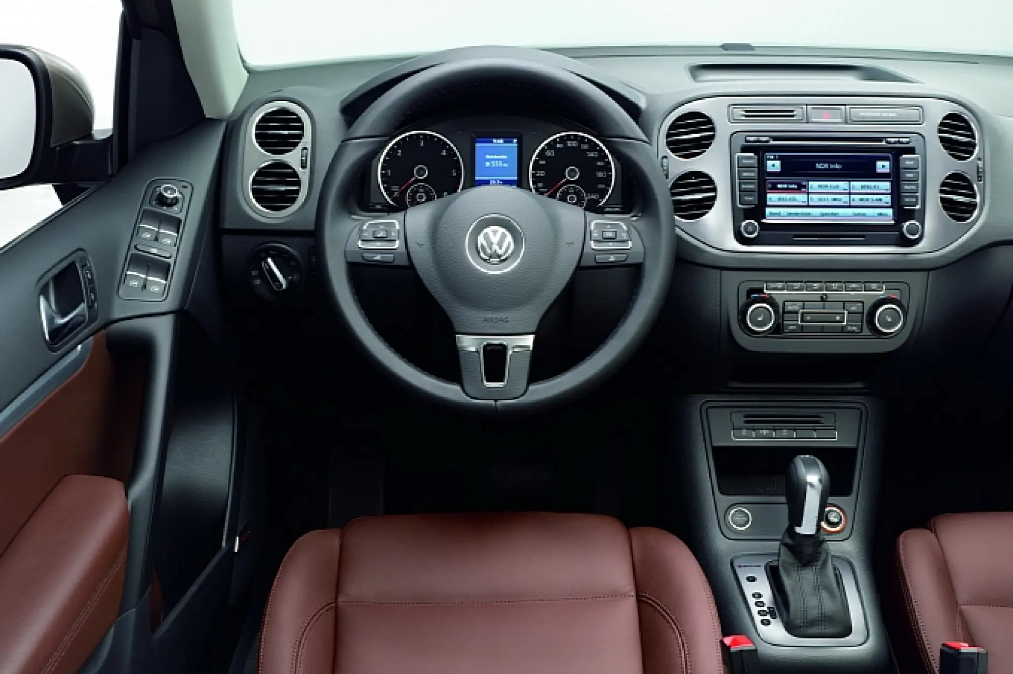 Volkswagen Tiguan restyling 2011 - 13