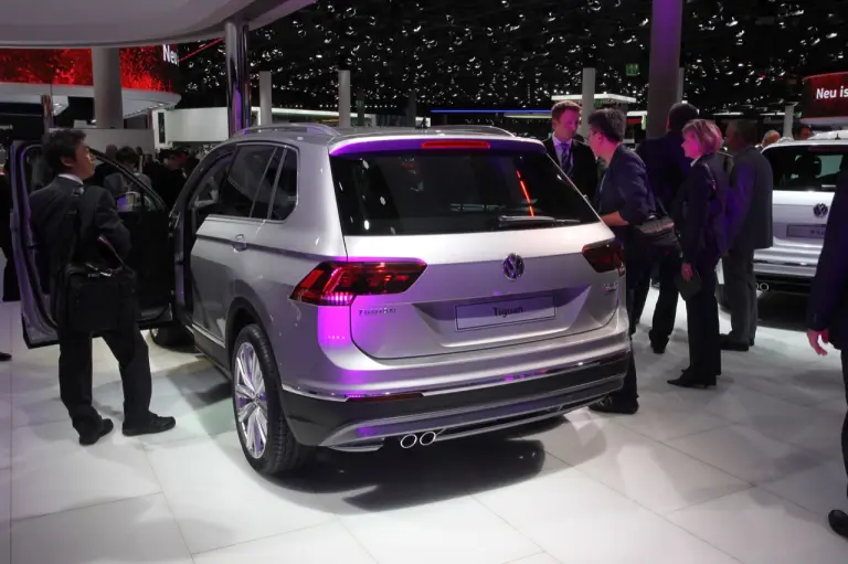 Volkswagen Tiguan - Salone di Francoforte 2015 - 10