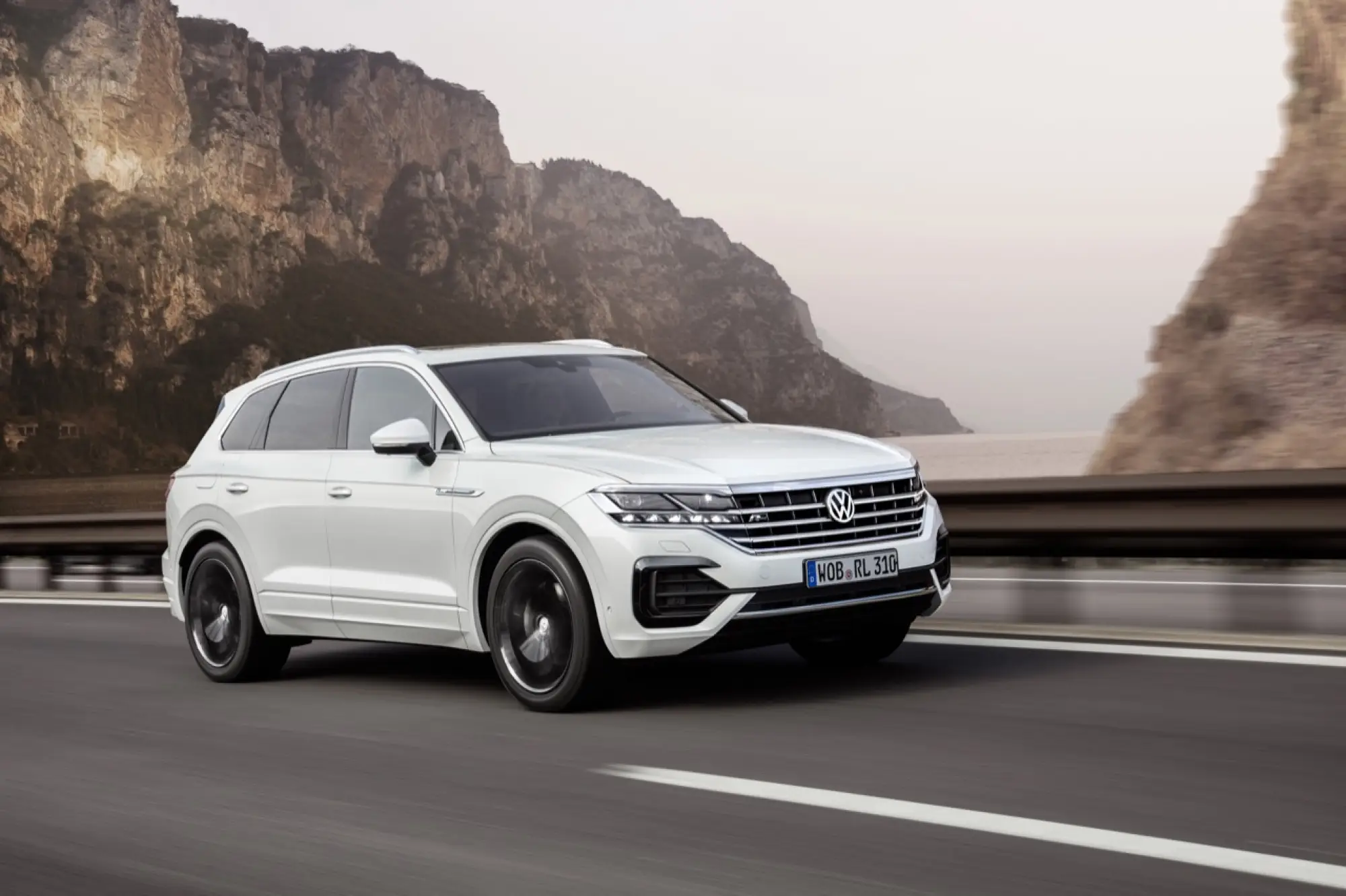 Volkswagen Touareg 2018 - test drive - 10