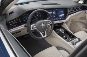 Volkswagen Touareg 2019 - 81