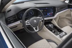 Volkswagen Touareg 2019 - 83