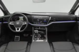 Volkswagen Touareg 2019 - 123