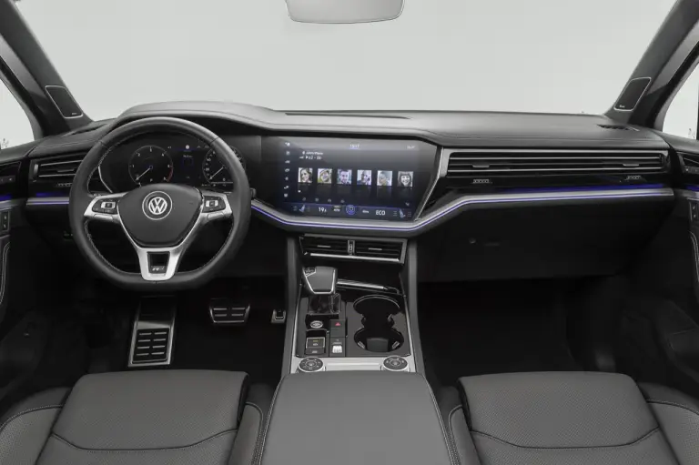 Volkswagen Touareg 2019 - 124