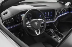 Volkswagen Touareg 2019 - 128