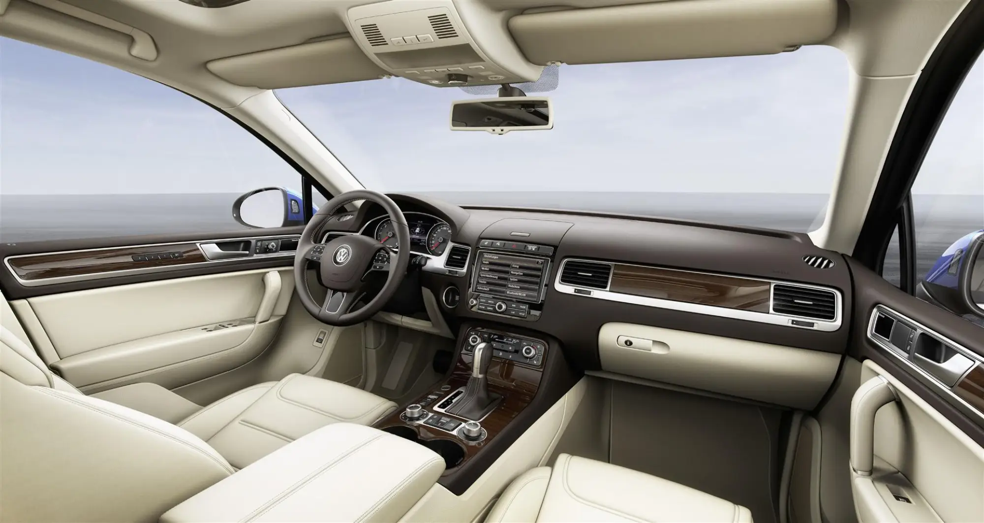 Volkswagen Touareg MY 2015 - 6
